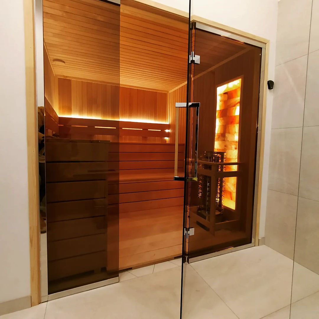 Ограждение в сауну из закаленного стекла